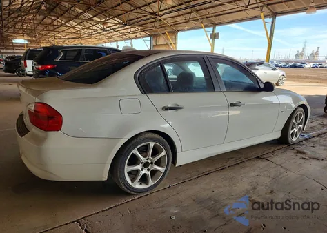 2007 BMW 328 Xi z USA, uszkodzony, nr VIN WBAVC93567KX60180